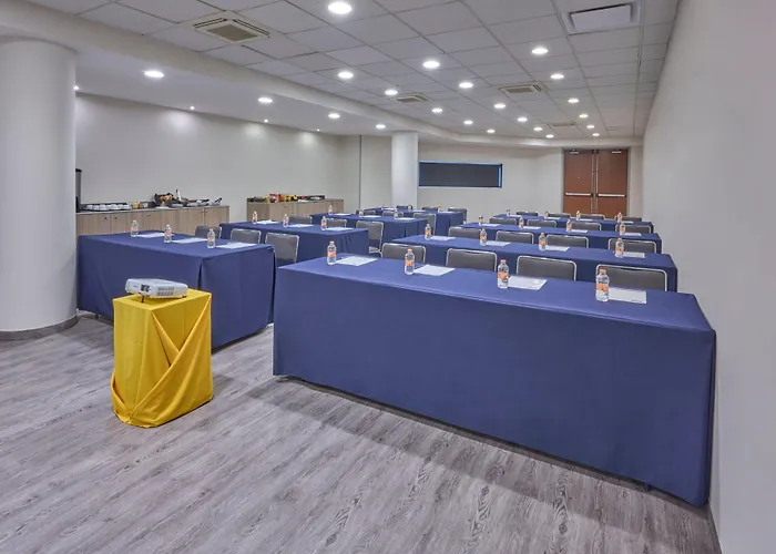 Hotel Express Ciudad De Aeropuerto