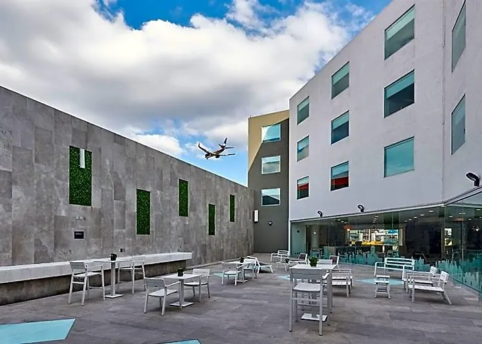 Hotel City Express By Marriott Ciudad De Mexico Aeropuerto